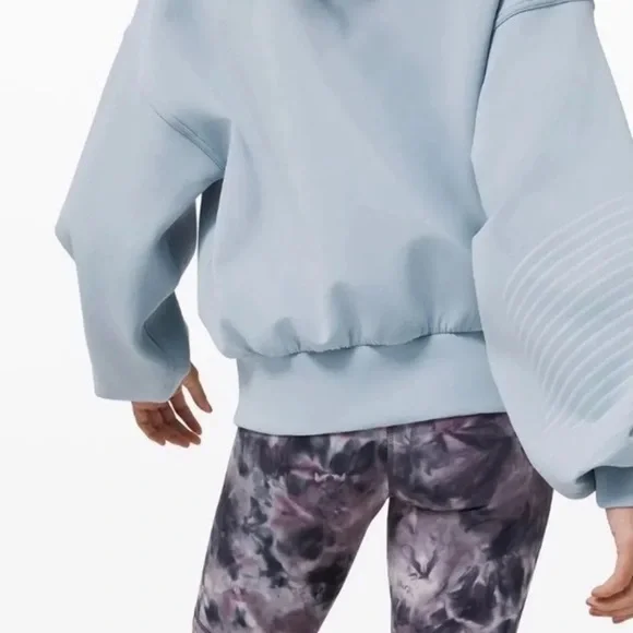 Lululemon full flourish pullover - Picture 3 of 8